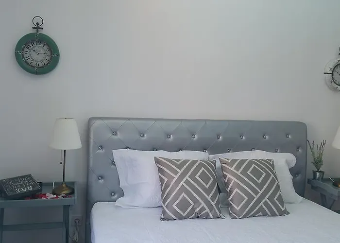 Arrabida's Sweet Feriehus *